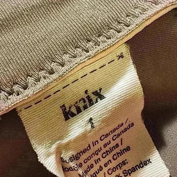 knix Evolution Reversible Wire-free Bra Size 1 - Picture 7 of 10